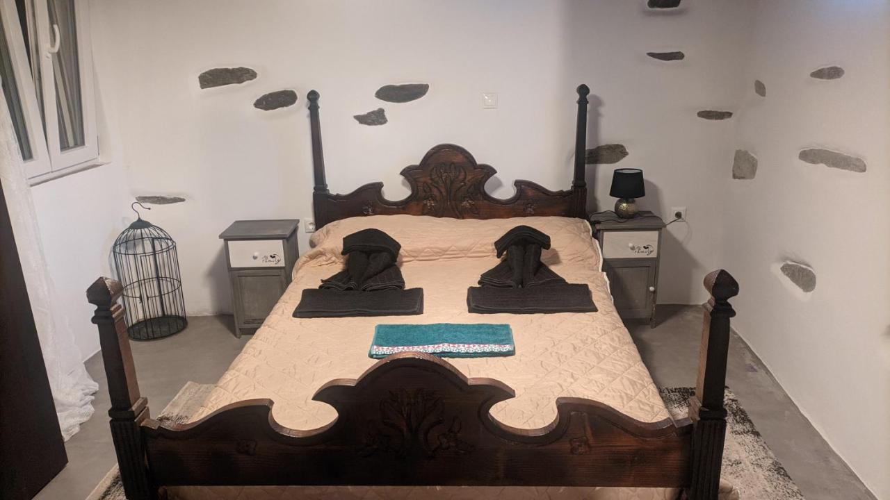 Pensjonat Monte Kechros Arnados Zewnętrze zdjęcie